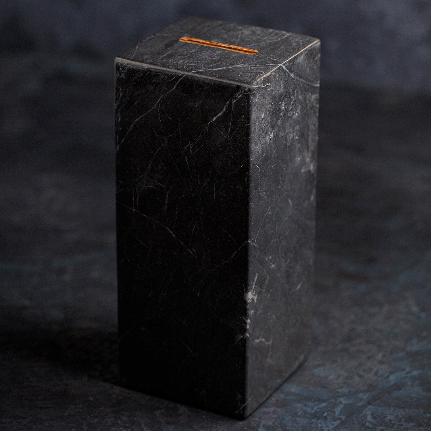 Alta Colina Noire Knife Block